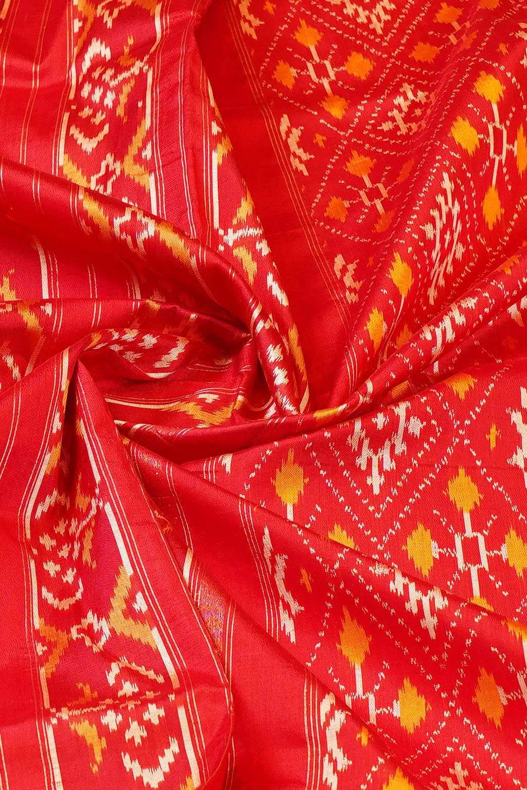 Scarlet Heritage Patola
